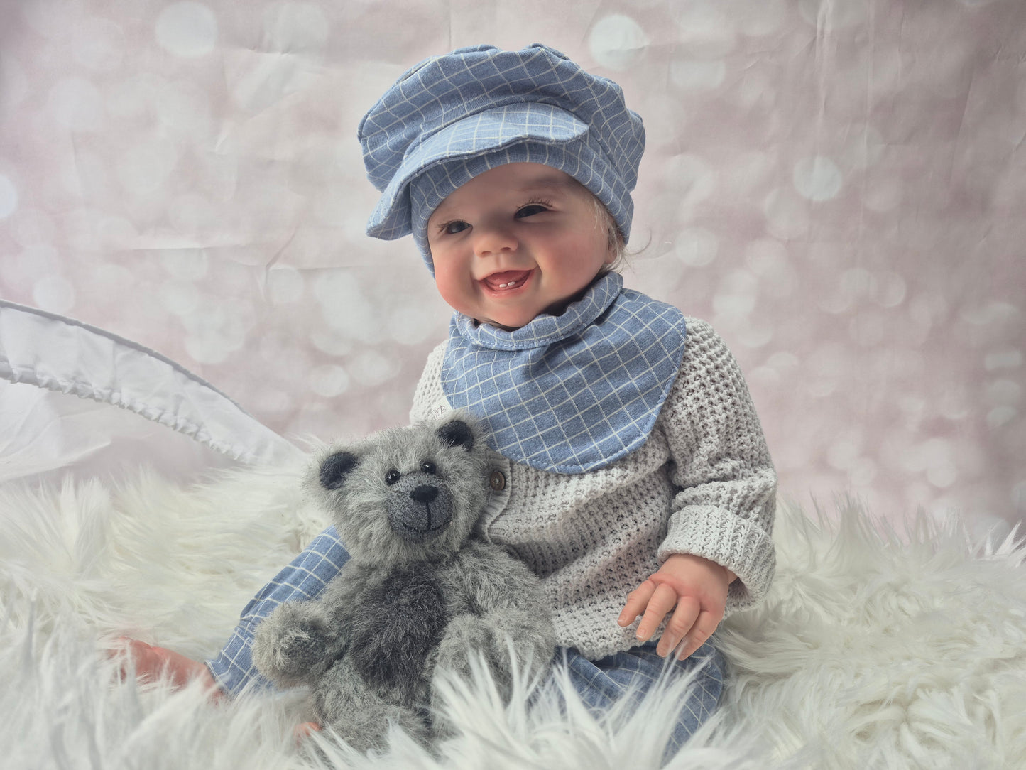 Set mit Strickjacke (blau kariert)