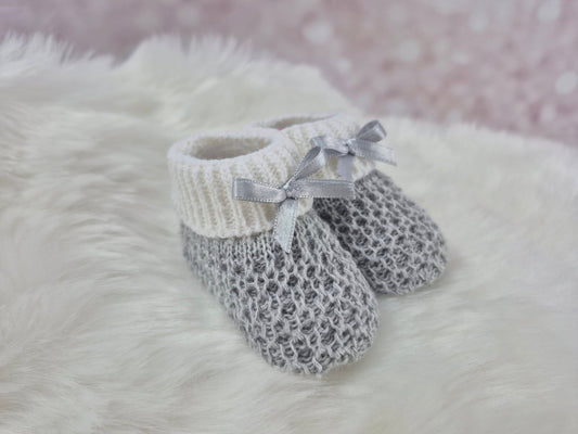 Newborn Stricksöckchen 15