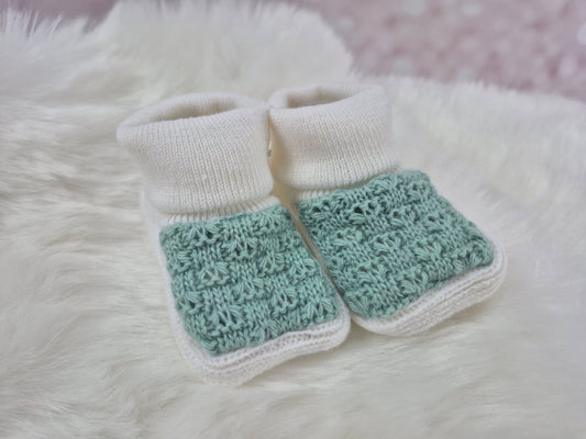 Newborn Stricksöckchen 19