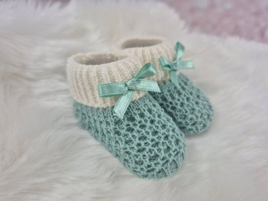 Newborn Stricksöckchen 21